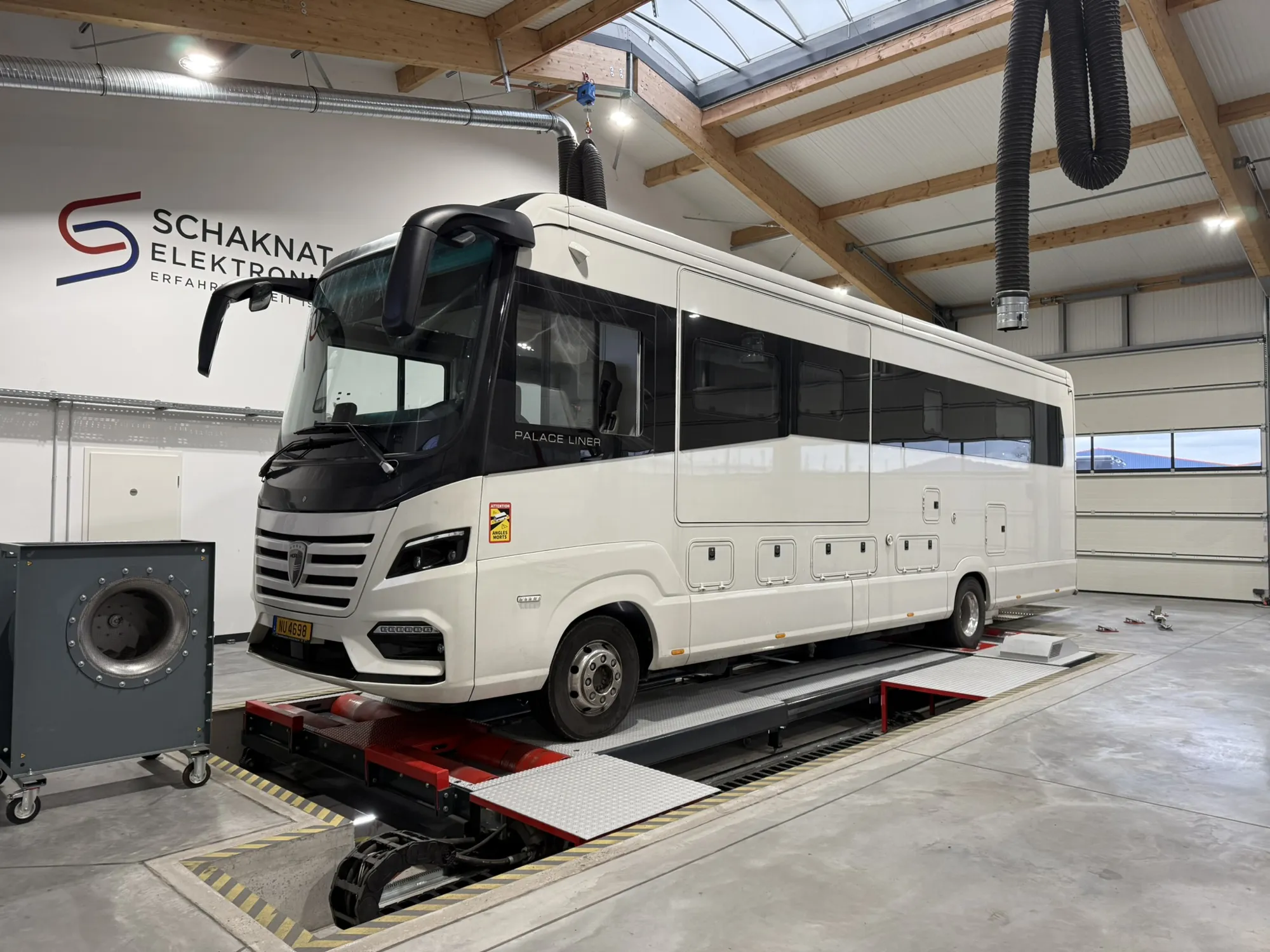 Wohnmobil Chiptuning bei Schaknat Elektronik — Palace Liner auf dem Prüfstand